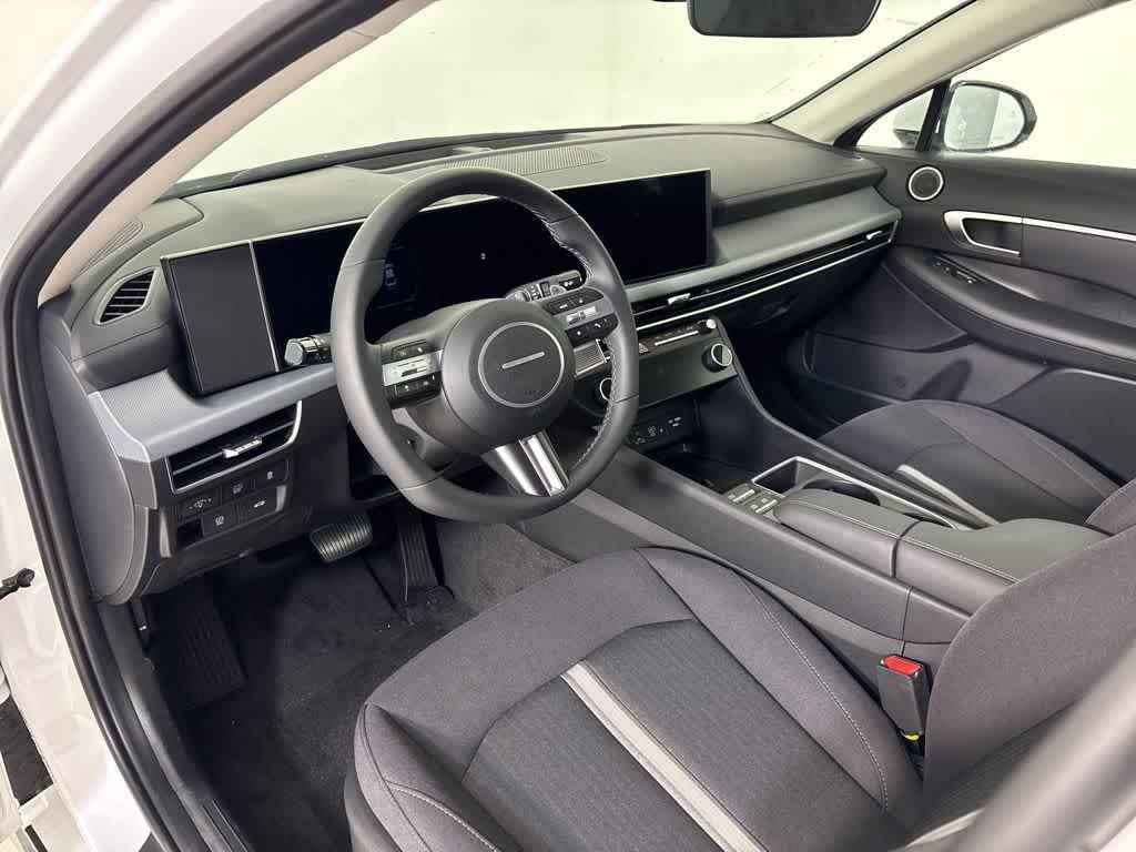 Thumbnail: 2025 Hyundai Sonata - 15