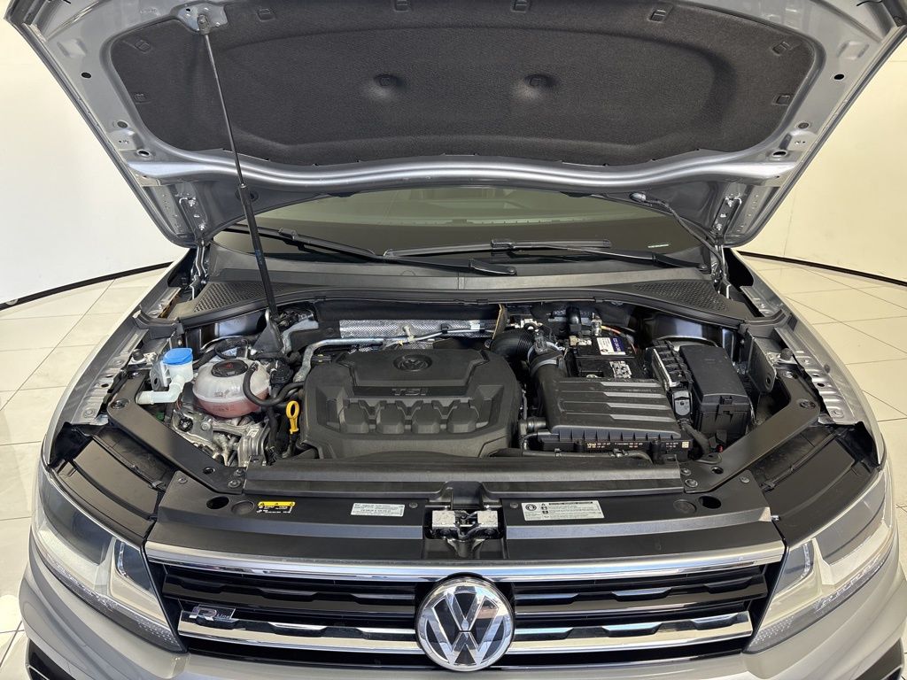 Thumbnail: 2020 Volkswagen Tiguan - 11