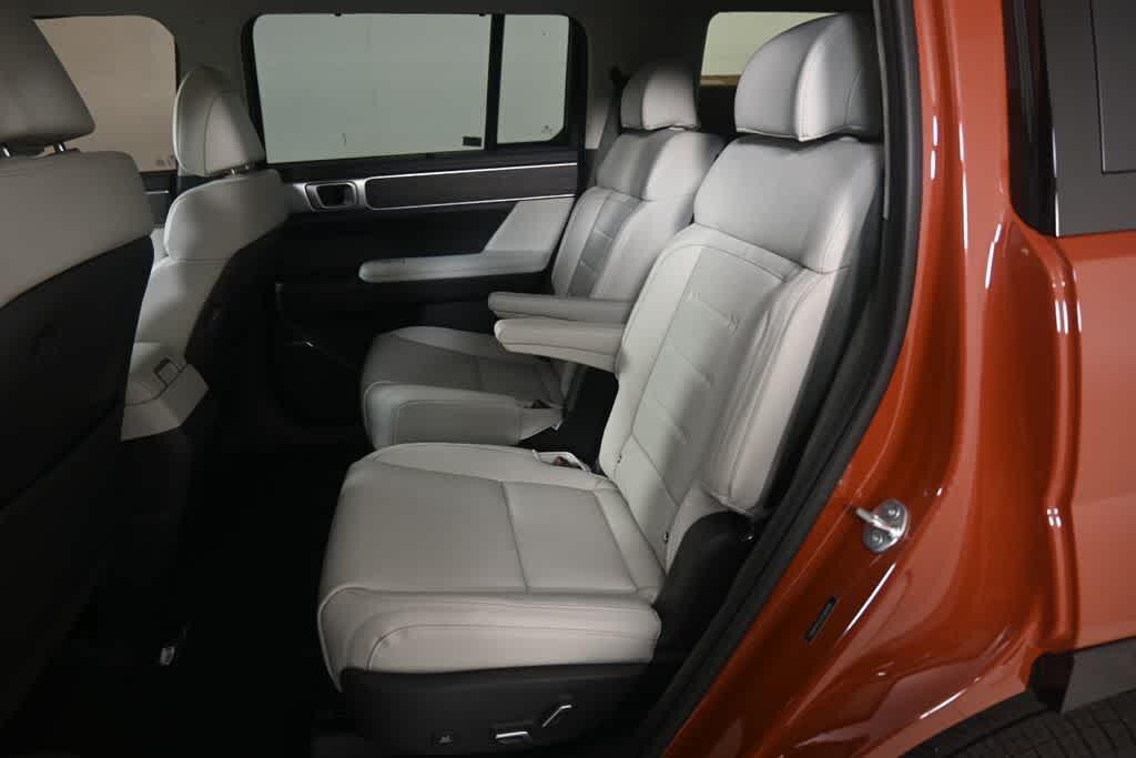 Thumbnail: 2025 Hyundai Santa Fe - 22