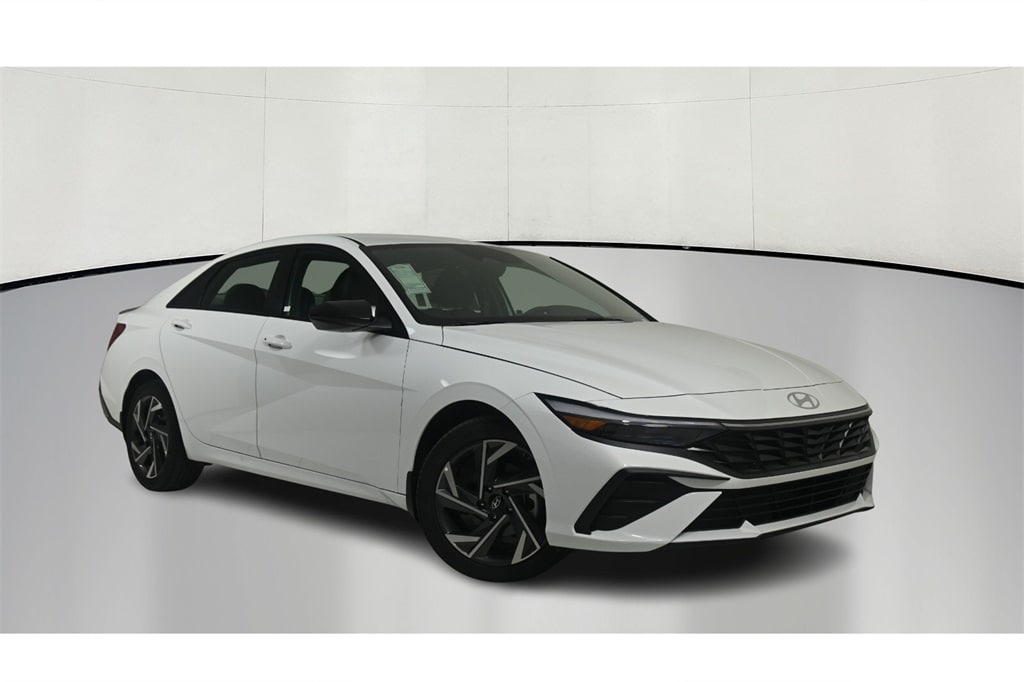 Thumbnail: 2025 Hyundai Elantra - 1