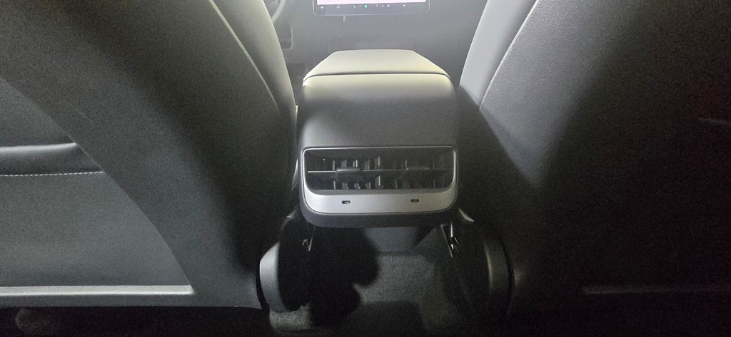 Thumbnail: 2023 Tesla Model Y - 25