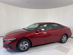 2025 Hyundai Elantra SE Sedan 2025 Hyundai Elantra SE Sedan