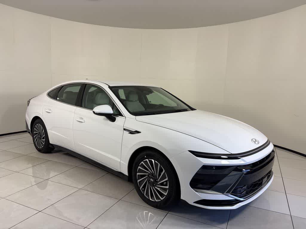 Thumbnail: 2025 Hyundai Sonata - 8