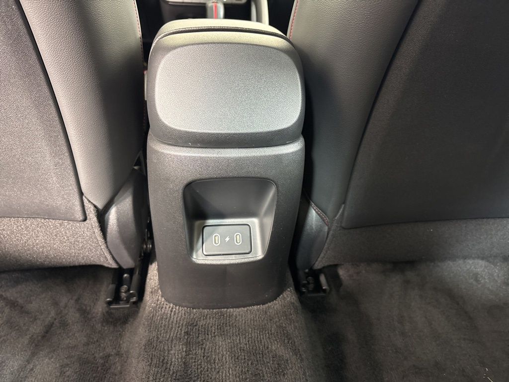 Thumbnail: 2024 Hyundai Elantra - 23