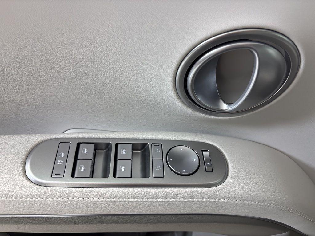 Thumbnail: 2026 Hyundai Palisade - 16