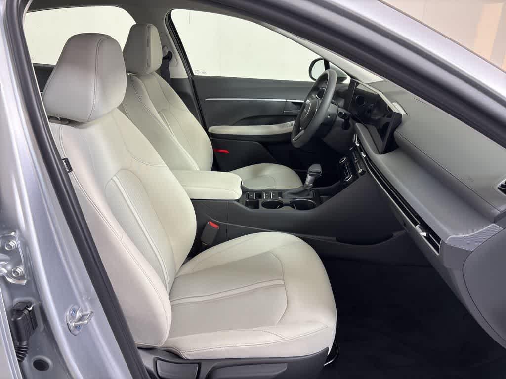 Thumbnail: 2025 Hyundai Sonata - 11