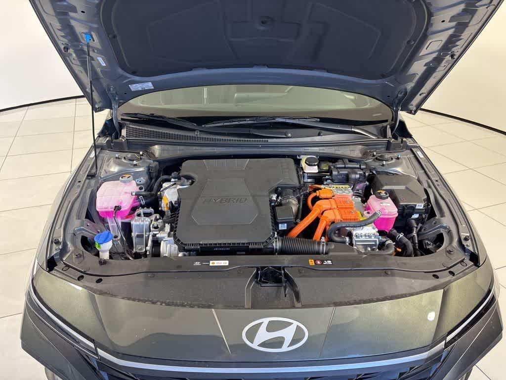 Thumbnail: 2025 Hyundai Elantra - 11