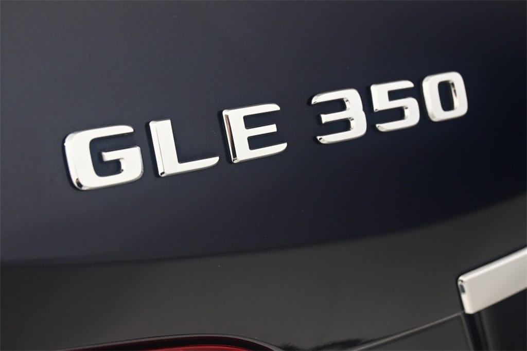 Thumbnail: 2018 Mercedes-Benz GLE - 8