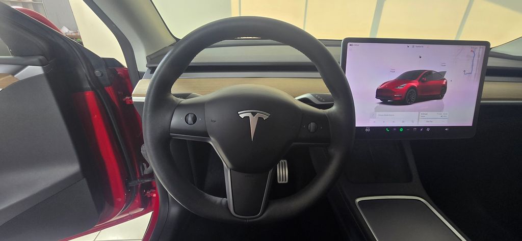 Thumbnail: 2023 Tesla Model Y - 15