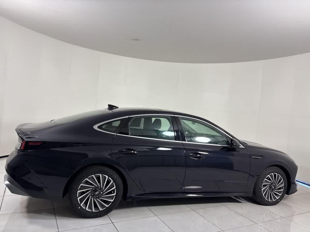 Thumbnail: 2025 Hyundai Sonata - 6