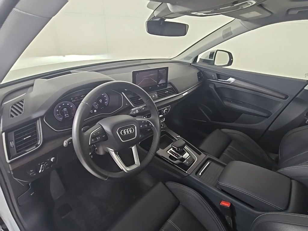 Thumbnail: 2024 Audi Q5 - 17