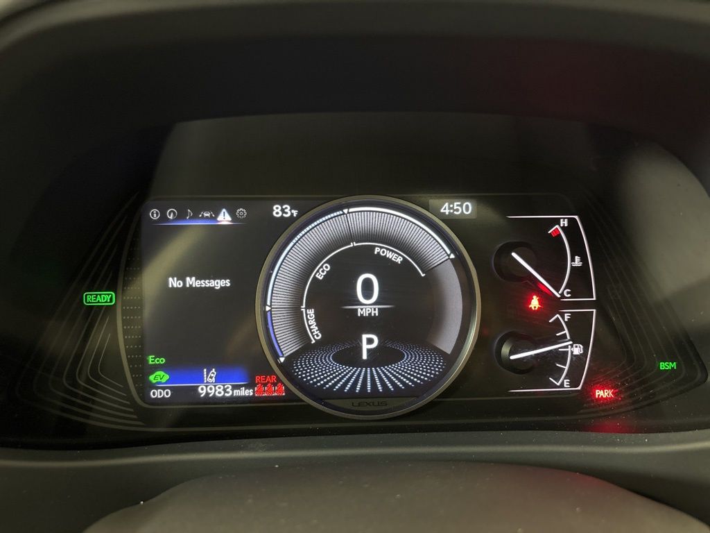 Thumbnail: 2023 Lexus UX - 24