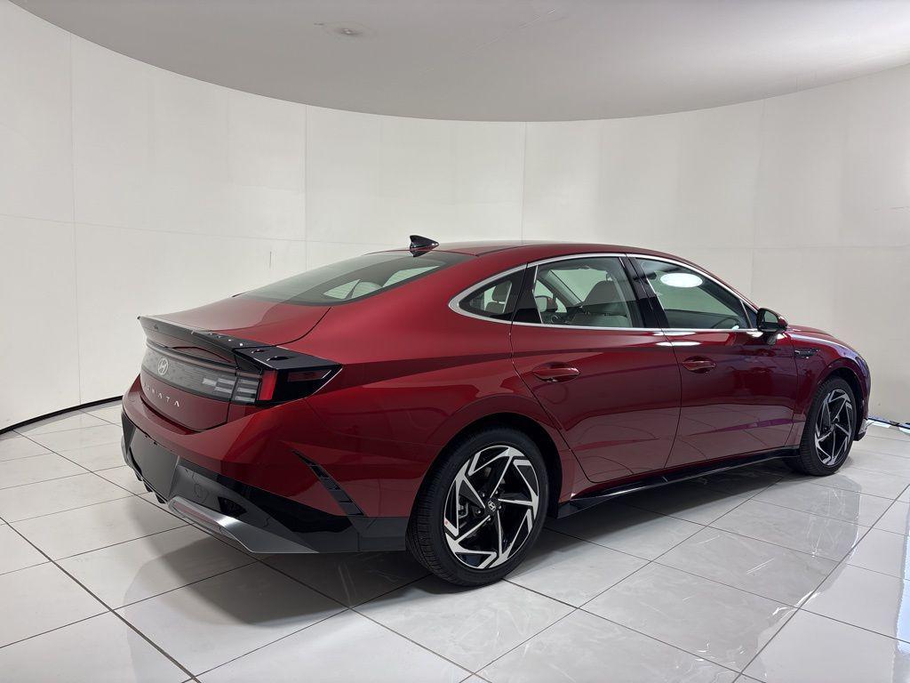 Thumbnail: 2026 Hyundai Sonata - 5