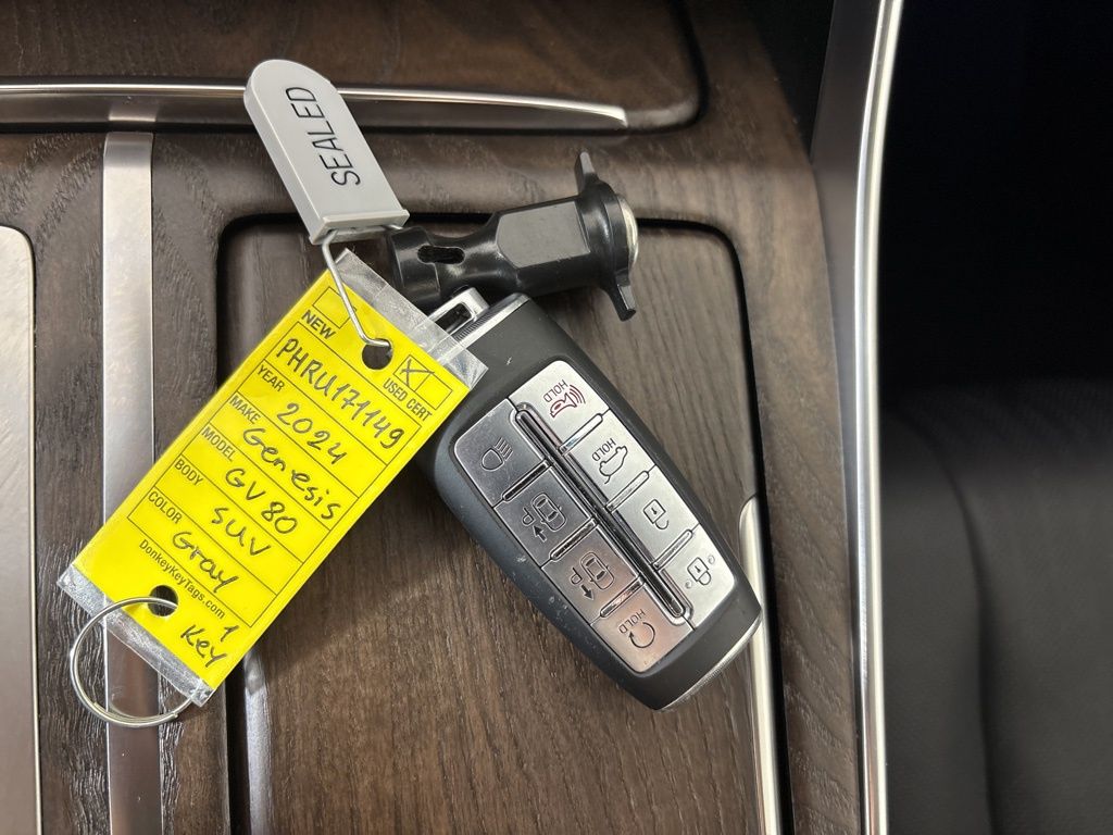 Thumbnail: 2024 Genesis GV80 - 37