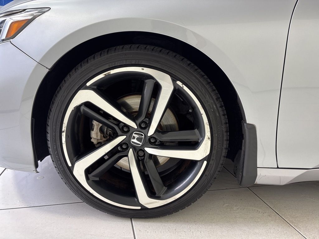 Thumbnail: 2020 Honda Accord - 9