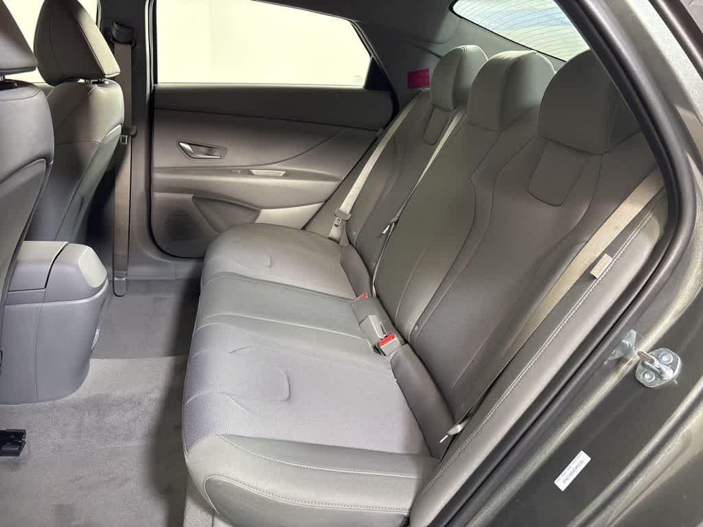 Thumbnail: 2025 Hyundai Elantra - 18