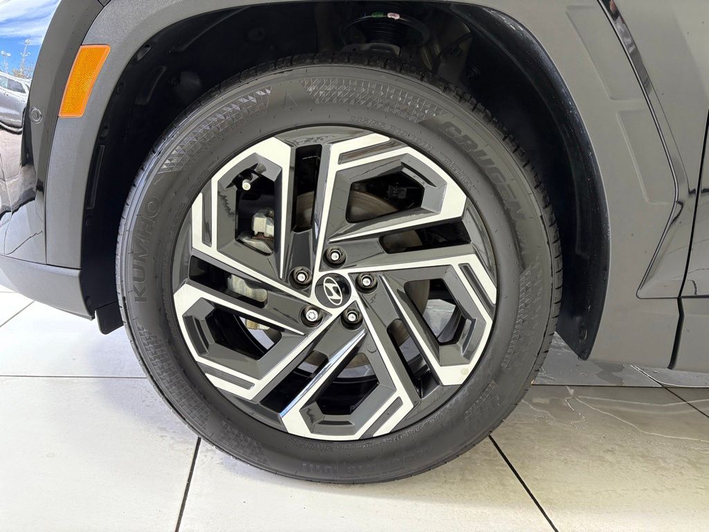 Thumbnail: 2025 Hyundai Tucson - 9