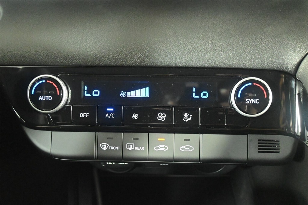 Thumbnail: 2025 Hyundai Elantra - 20