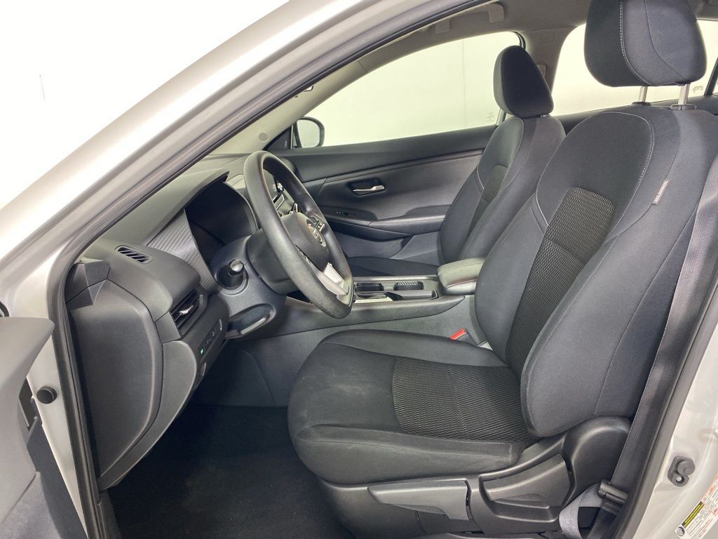 Thumbnail: 2022 Nissan Sentra - 14