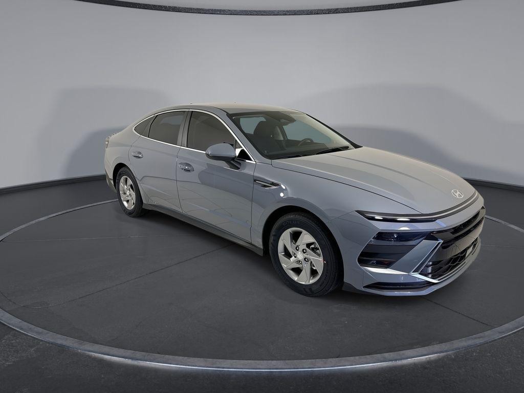 New 2026 Hyundai Sonata SE Sedan