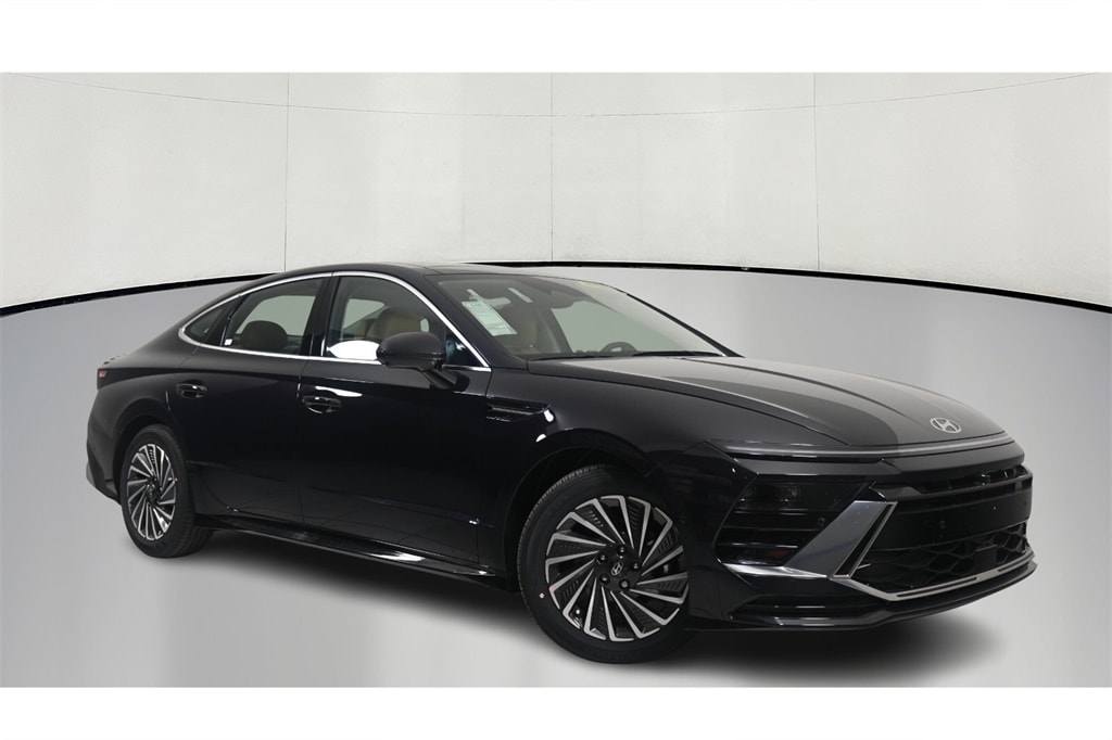Thumbnail: 2025 Hyundai Sonata - 1