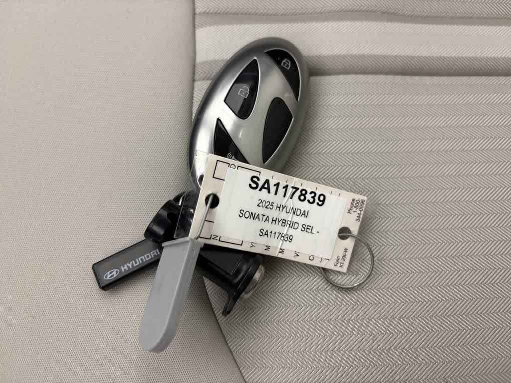 Thumbnail: 2025 Hyundai Sonata - 28