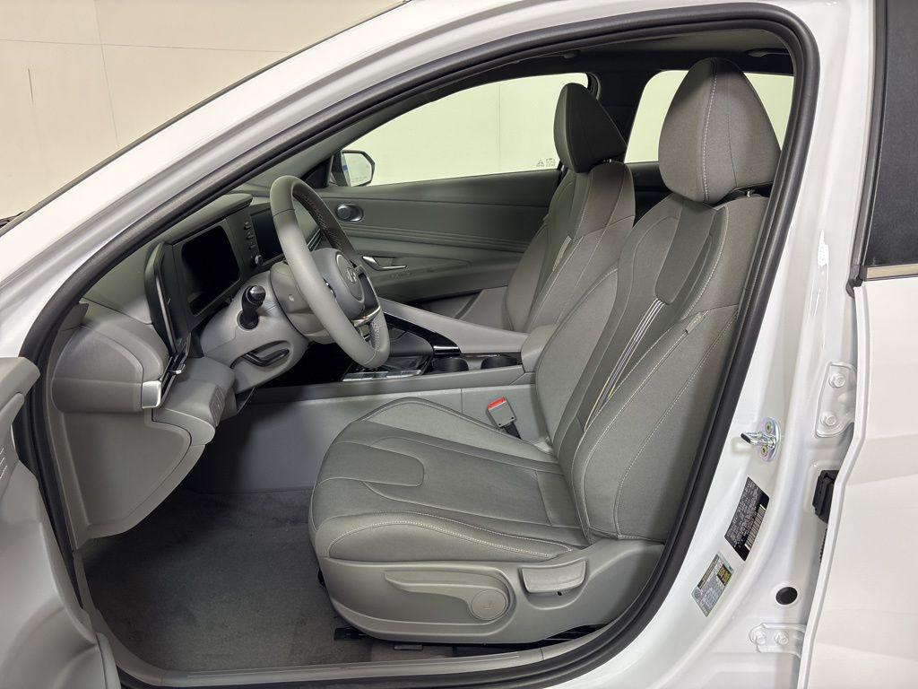 Thumbnail: 2026 Hyundai Elantra - 14