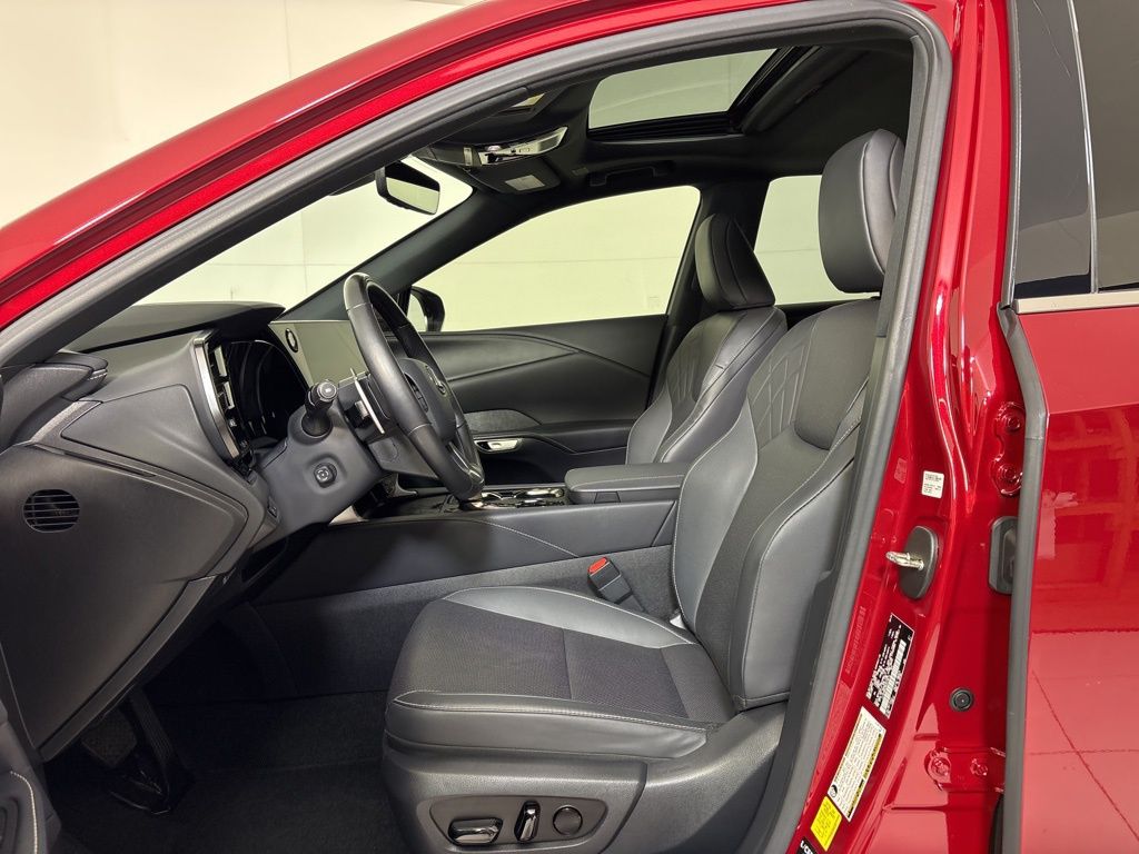 Thumbnail: 2024 Lexus RX - 14