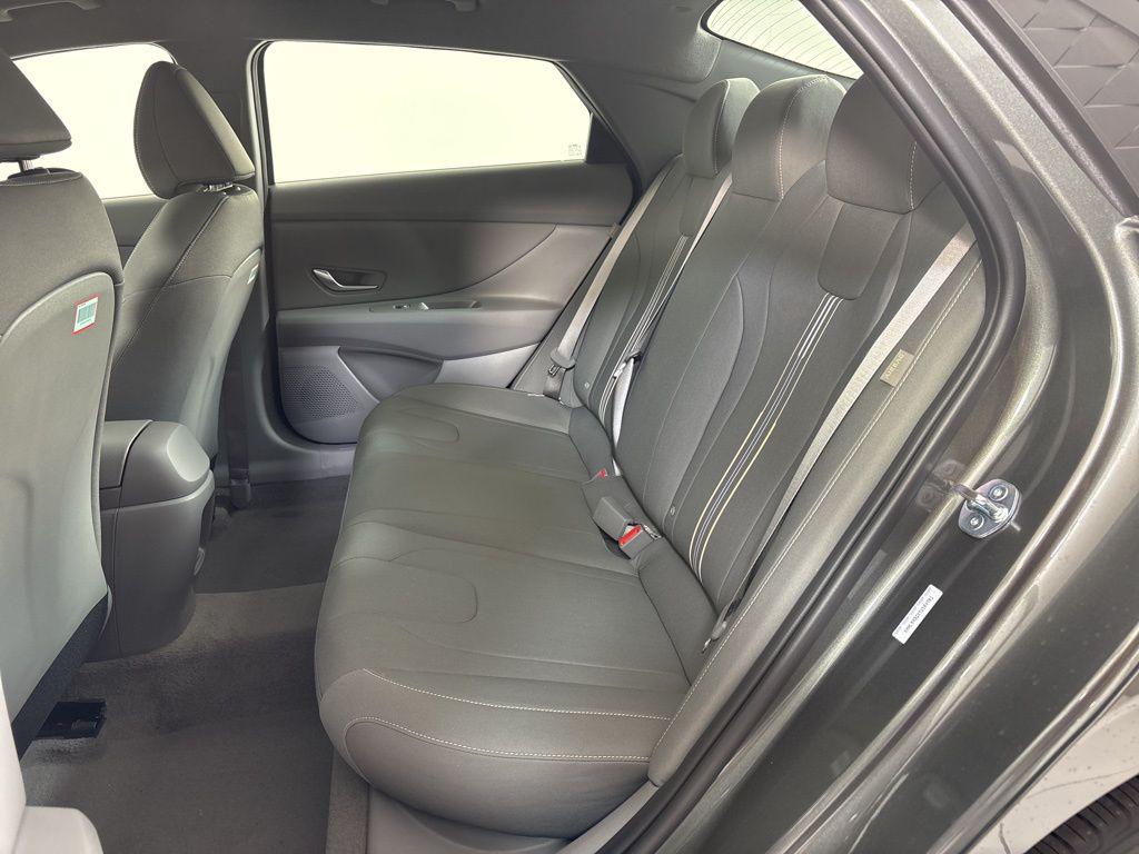 Thumbnail: 2026 Hyundai Elantra - 18