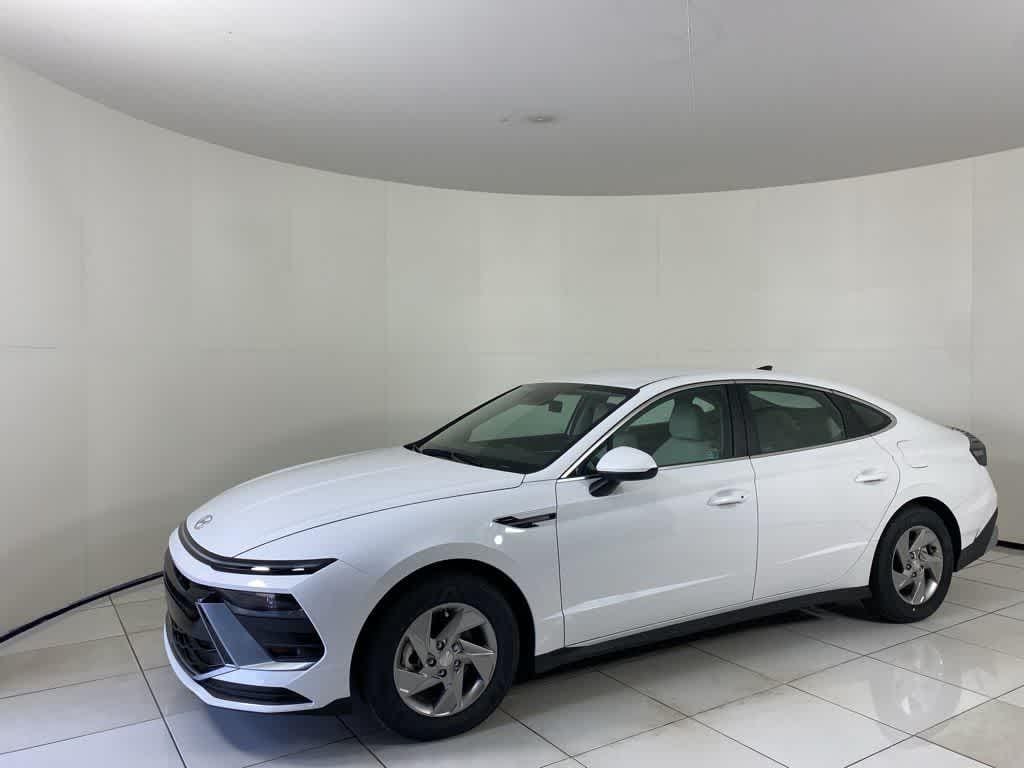 Thumbnail: 2025 Hyundai Sonata - 1