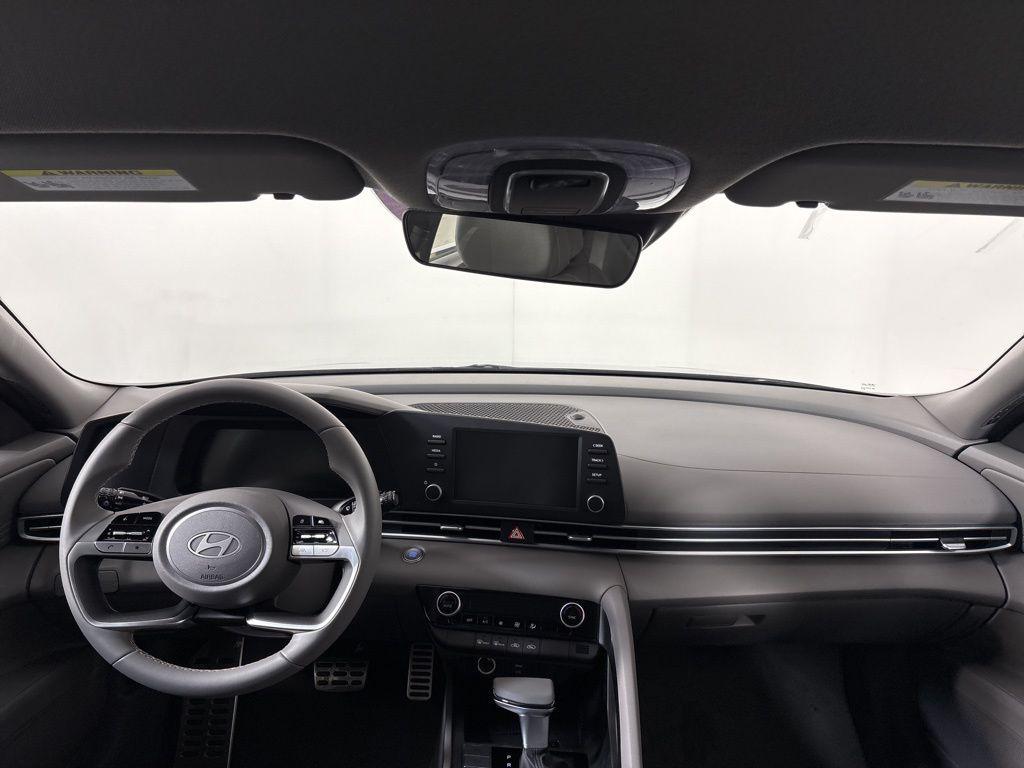 Thumbnail: 2026 Hyundai Elantra - 18