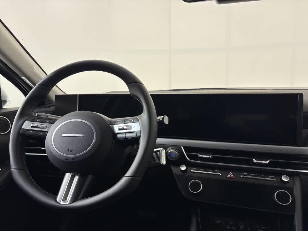 Thumbnail: 2025 Hyundai Sonata - 21