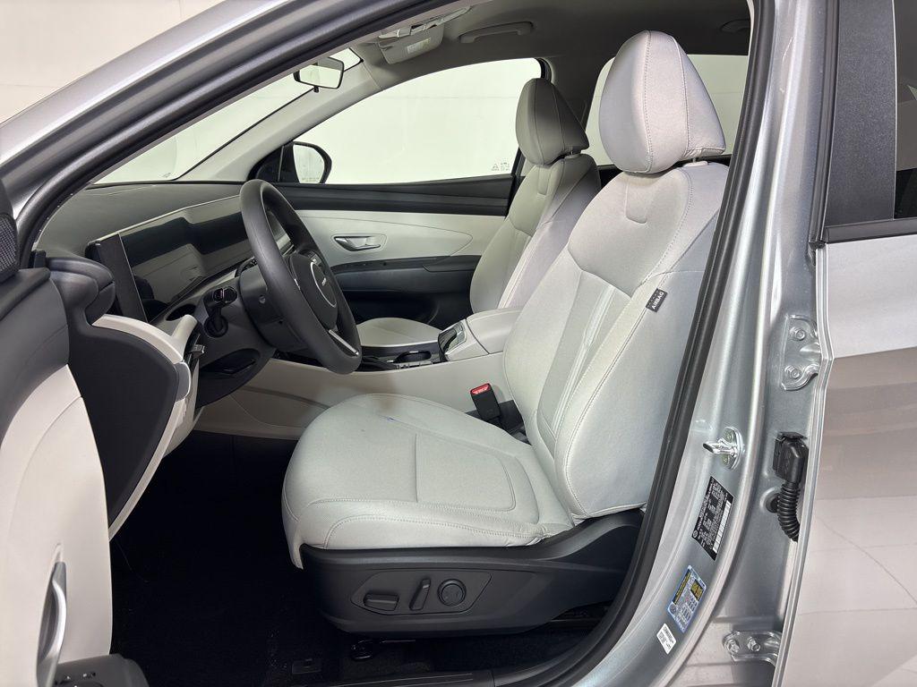 Thumbnail: 2026 Hyundai Tucson - 14