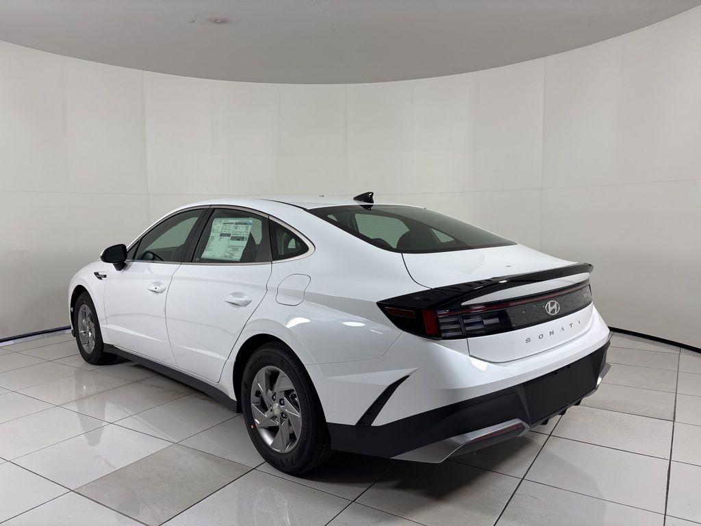 Thumbnail: 2026 Hyundai Sonata - 3