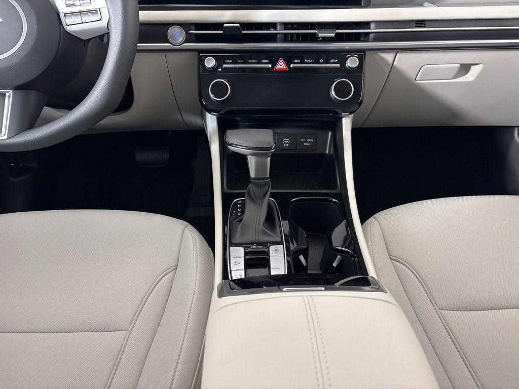 Thumbnail: 2026 Hyundai Tucson - 22