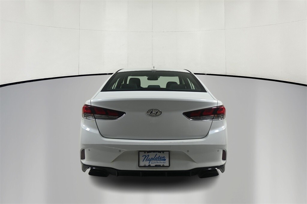 Thumbnail: 2018 Hyundai Sonata - 6
