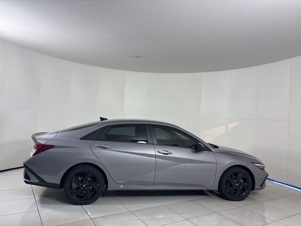 Thumbnail: 2026 Hyundai Elantra - 6