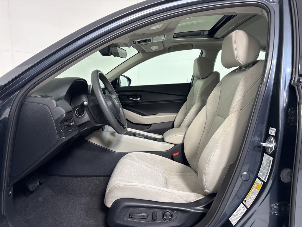 Thumbnail: 2023 Honda Accord - 14