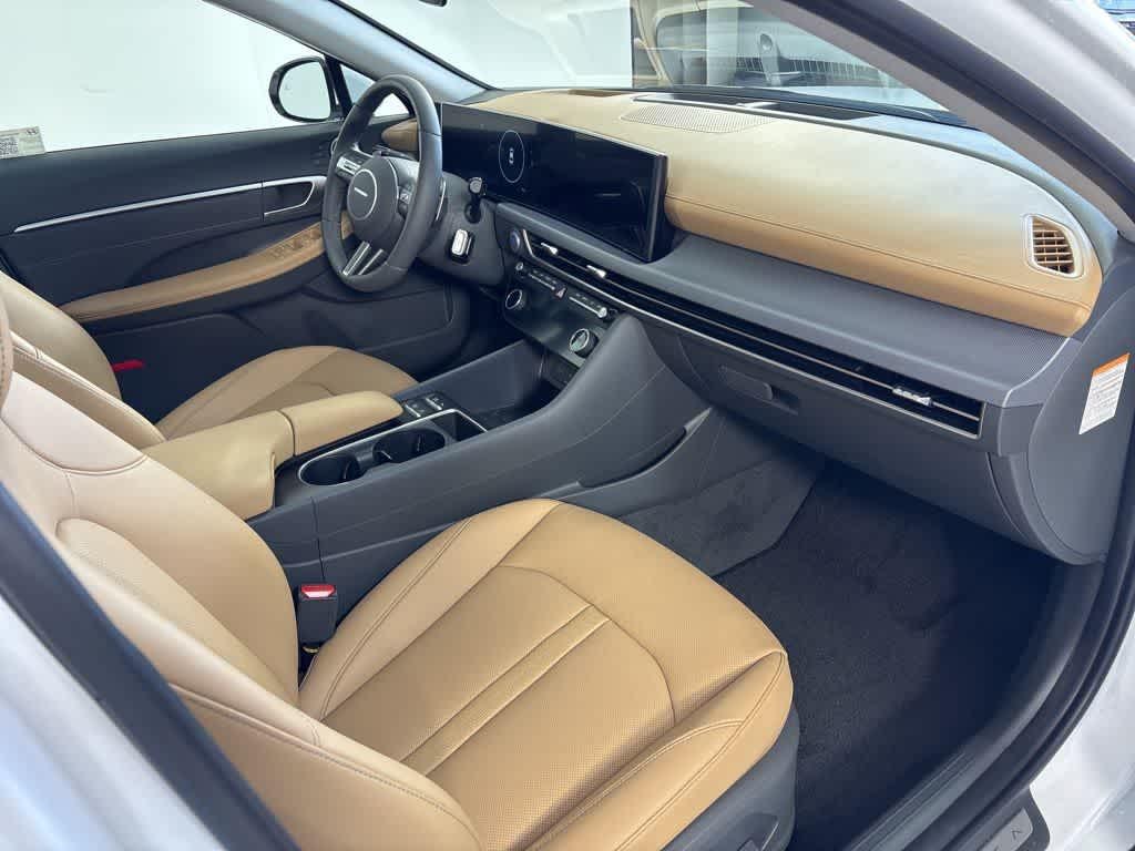 Thumbnail: 2025 Hyundai Sonata - 15