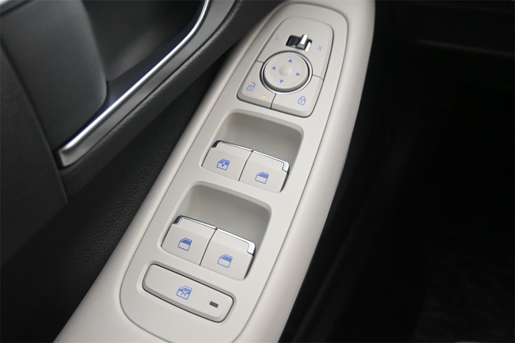 Thumbnail: 2025 Hyundai Sonata - 16