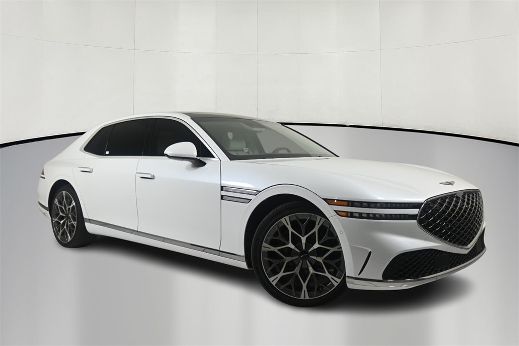 Thumbnail: 2025 Genesis G90 - 1