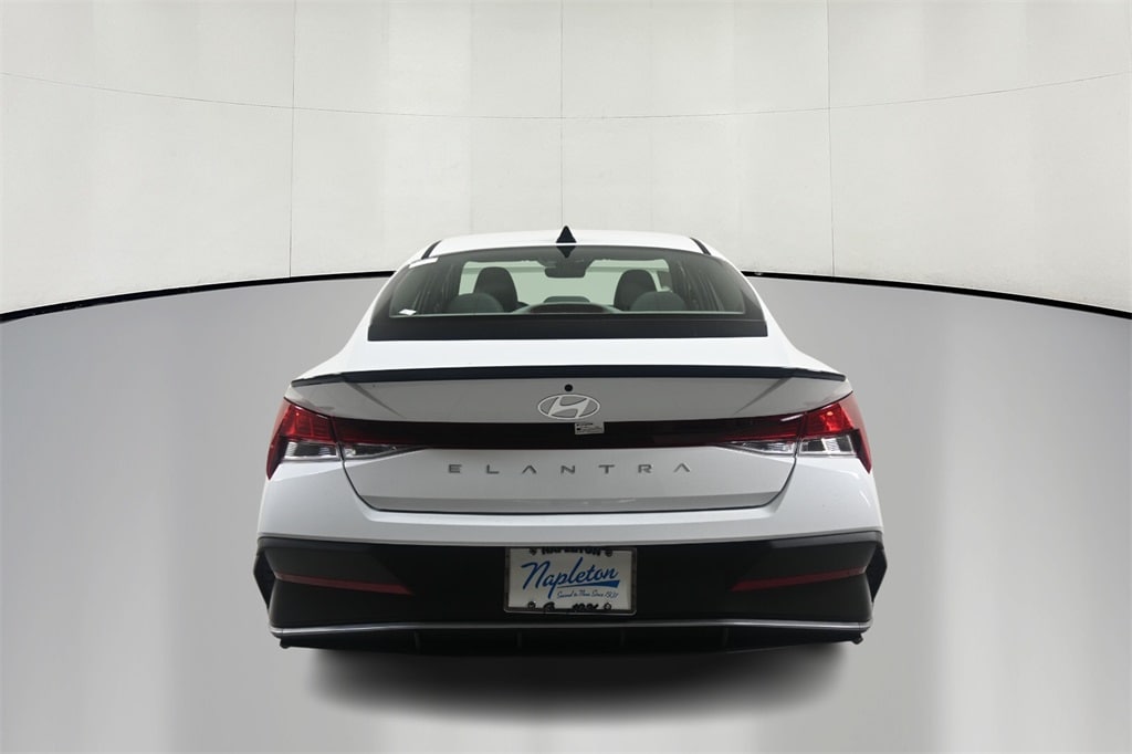 Thumbnail: 2025 Hyundai Elantra - 6