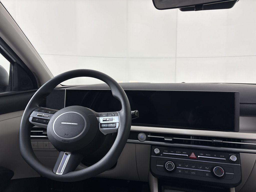 Thumbnail: 2026 Hyundai Tucson - 21