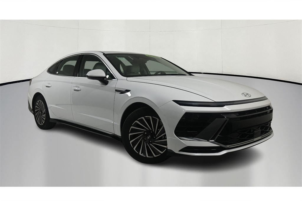 Thumbnail: 2024 Hyundai Sonata - 1