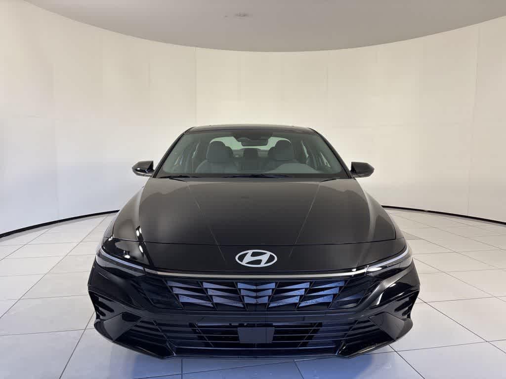 Thumbnail: 2025 Hyundai Elantra - 8