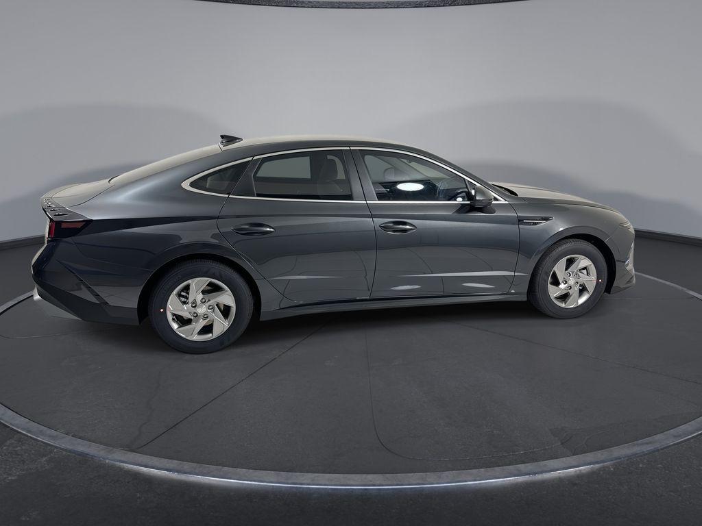 Thumbnail: 2026 Hyundai Sonata - 9