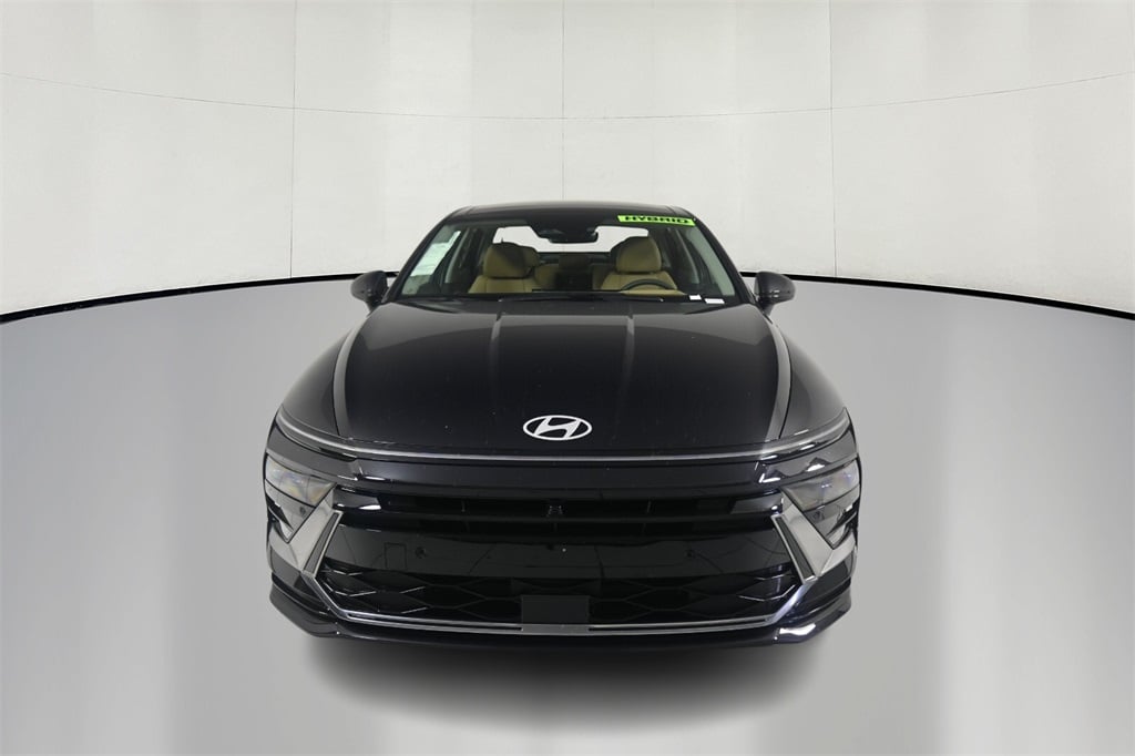 Thumbnail: 2025 Hyundai Sonata - 2