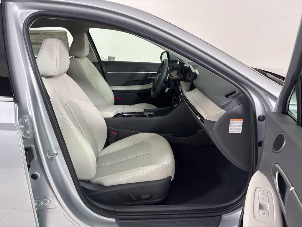 Thumbnail: 2025 Hyundai Sonata - 12