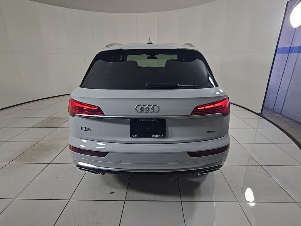 Thumbnail: 2024 Audi Q5 - 6