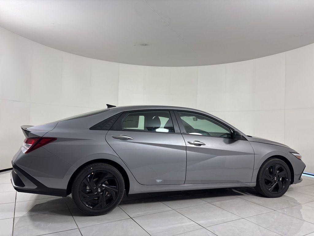 Thumbnail: 2026 Hyundai Elantra - 6